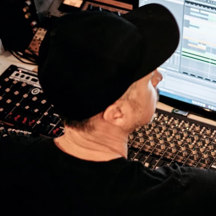Christian Burkhardt — guest artist in the MYR Records circle